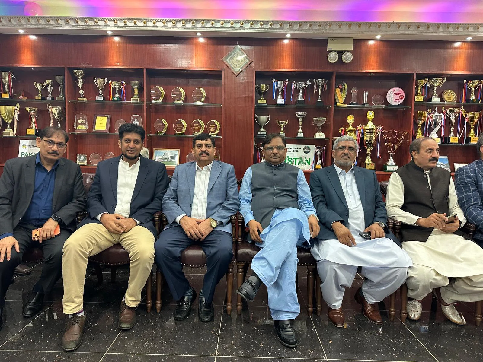 A Night of Camaraderie with the Pakistan Cricket Team – Hong Kong Sixes